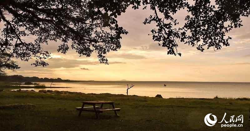 幽靜的埃塞俄比亞蘭加諾湖畔。（攝影：李欣）